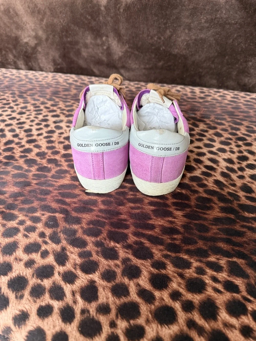 Golden Goose Pink Suede Low-Top Sneakers with Black Star and Cream Heel - Picture 2 of 7